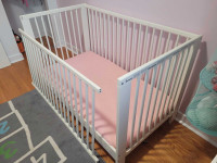 Baby Crib with mattress, mattress and mattress sheet