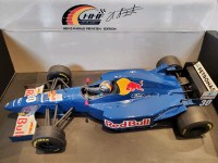 1:18 Diecast Minichamps F1 Sauber Ford Red Bull H.H. Frentzen
