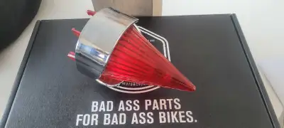 1 Flasher en spike (chicano) était sur mon FLH. J'en ai juste un Peu dépanner quelqu'un. $25 819-534...