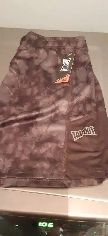 BRAND NEW PRICED $55. SELL FOR $35 CHECK OUT MY OTHER ADS