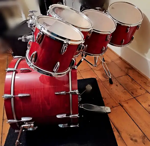 " Rare YAMAHA-Beech Custom-Full Kit- Or Shell Pack " in Drums & Percussion in Belleville - Image 8