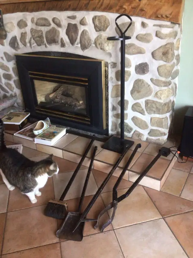 Instruments de foyer in Fireplace & Firewood in Lanaudière - Image 6