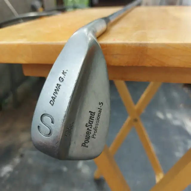 Daiwa G.K. C1055 PowerSand SW (RH) - $20.00 in Golf in Belleville - Image 3