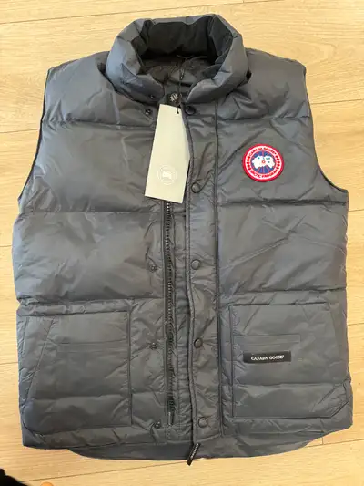 jacket  Canada Goose , View more