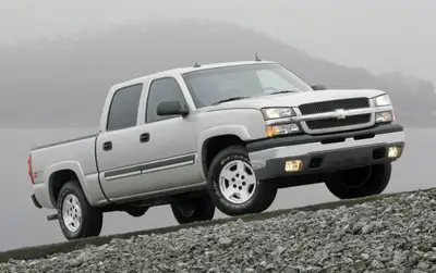 ISO a 99 and up Chevy/Gmc truck