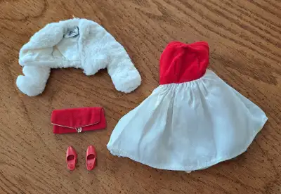 This 1960s vintage Barbie outfit is in good condition with no rips or stains. Doll is not included....