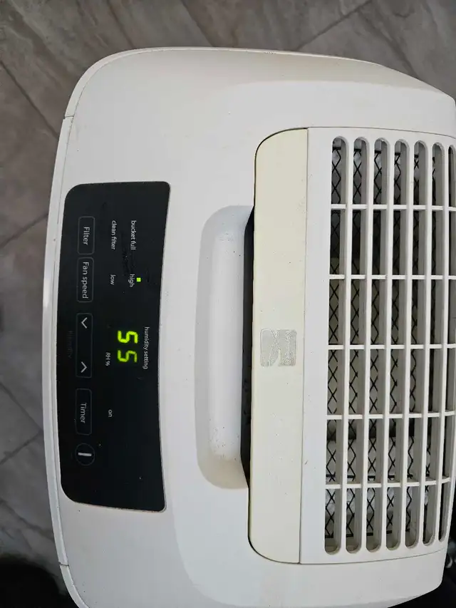 KENMORE DEHUMIDIFIER 