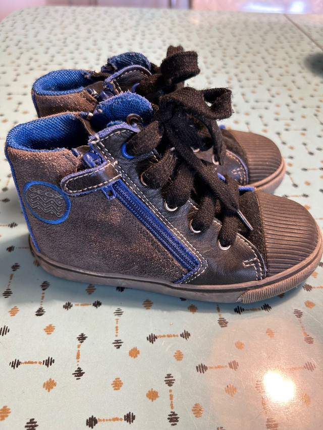 Geox toddler/child shoes size US 8.5 in Kids & Youth in City of Toronto - Image 2
