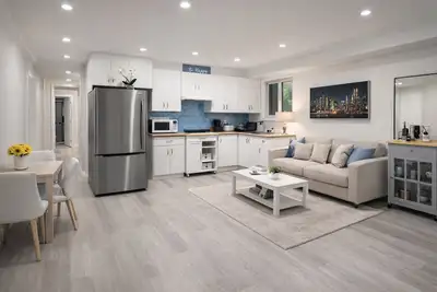 Close to skytrain Coquitlam Centre and mall Coquitlam. I'm offering a private room for rent. This ro...