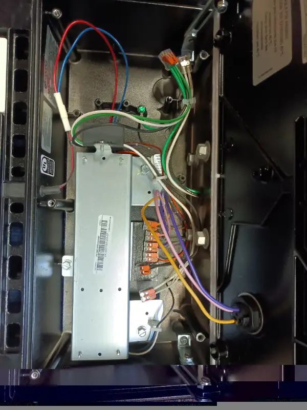 Cooper GLEON Galleon LED Flood light Street Light Streetlight nw in Outdoor Lighting in City of Toronto - Image 7