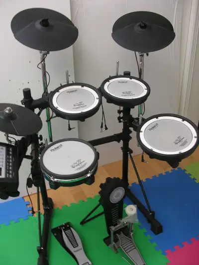 ROLAND TD-3 electronic drum kit, View more