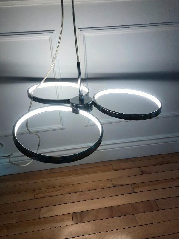 Lampe suspendue scandinavian dans Éclairage intérieur et plafonniers  à Ville de Montréal