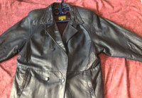 Ladies Retro Danier Lambskin Leather Satin Lined Double Breasted