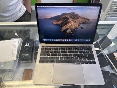 15 Inches Macbook Pro 2017 i7 16GB/512GB, View more