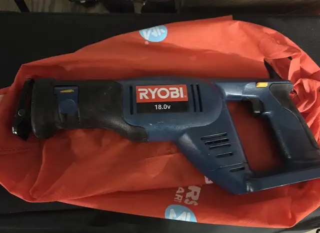 RYOBI 18v Sawzall in Power Tools in Oshawa / Durham Region - Image 2