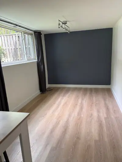 Beautiful Bright 2 bedroom apartment