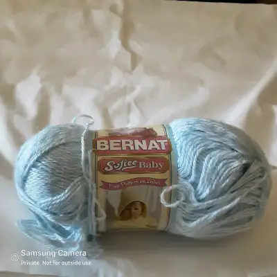 Very large ball 140g 395yds Bernat Softee Baby 100% acrylic 4mm, View more