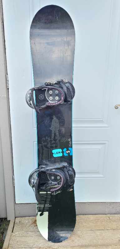 Rossignol 159cm snowboard with Burton bindings in Snowboard in Edmonton