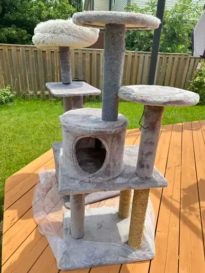 Cat Climb Treehouse , View more