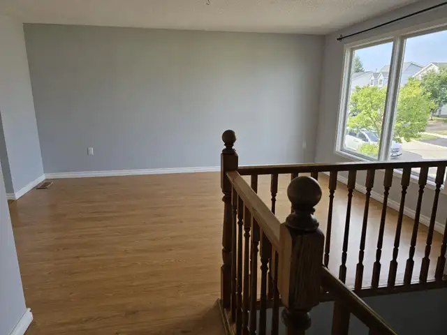 Detached 3 bdr + 1 offc/den + 2 full WR, finished bsmt+garage63417674728067121