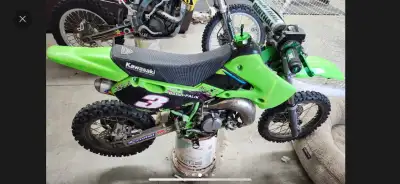 Cleaned carb, rebuilt fuel shut off valve, replaced shifter shaft seal, FMF pipe.
