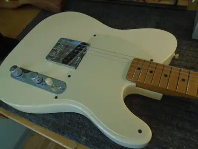 Telecaster Esquire..., View more
