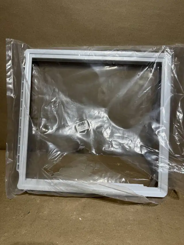 Frigidaire Refrigerator Shelf Frame – Replacement Part in Refrigerators in Kitchener / Waterloo - Image 3