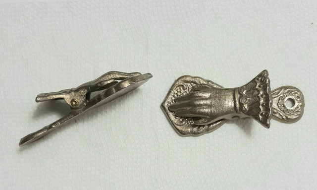 Victorian hand clips in Arts & Collectibles in Ottawa - Image 3