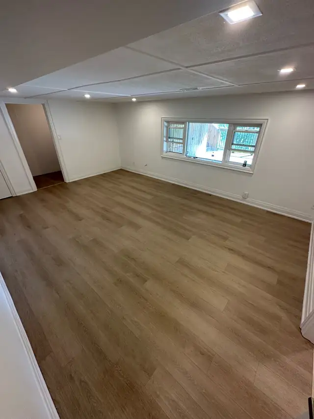 ⭐️Professional Flooring Installer/Tile Setter⭐️ in Renovations, General Contracting & Handyman in Mississauga / Peel Region - Image 4