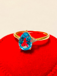 14 K Yellow Gold ring with Swiss Topaz and Diamonds