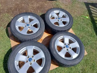 4 Jeep Grand Cherokee wheels for sale. The tires are done but would get you home. Wheels are 18x8 wi...