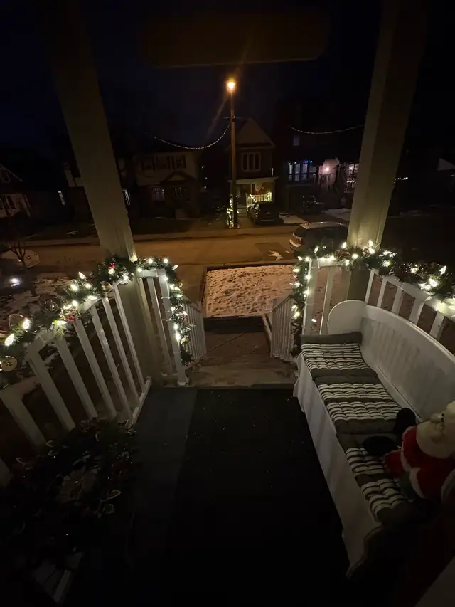 FURNISHED ROOM for  RENT