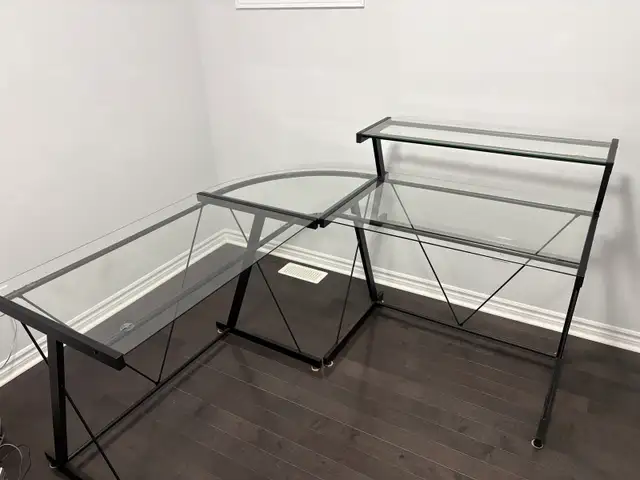 Desk for office in Desks in Ottawa - Image 5