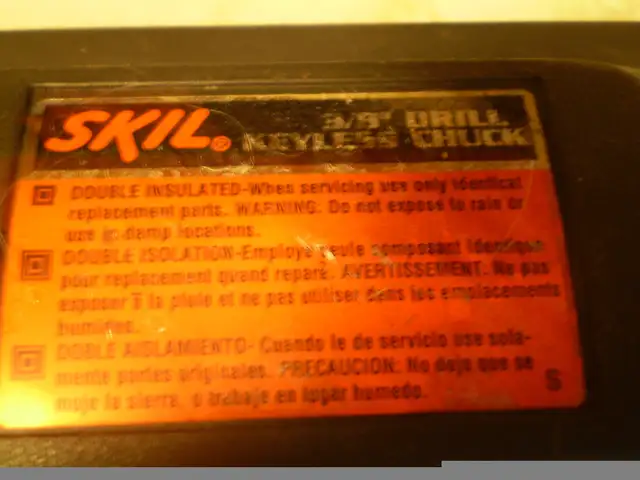 SKIL 3/8 VARIABLE SPEED REVERSIBLE 110 VOLT HAND DRILL65137374184066121