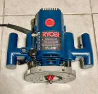 RYOBI Plunging Router 1.75hp  