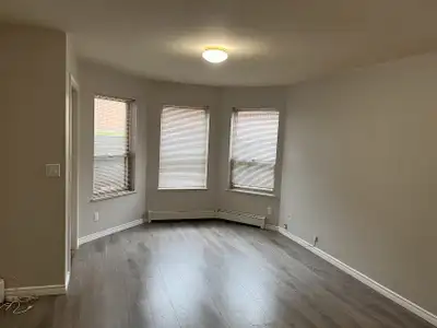 2 bdrm Suite for Rent