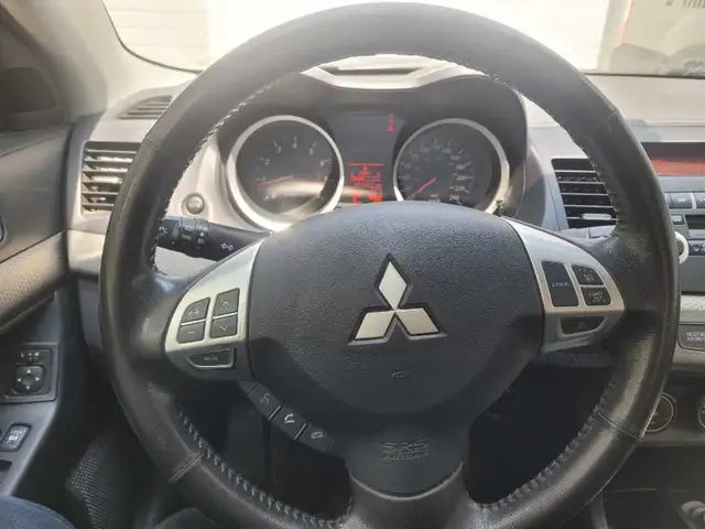 Mitsubishi lancer 2013482652759544965124
