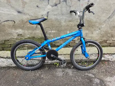 Specialized 415 BMX Bike, View more