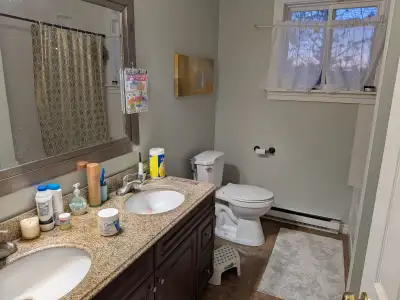 Quispamsis, Walking distance to shopping amenities and restaurants. Negotiable without the furniture