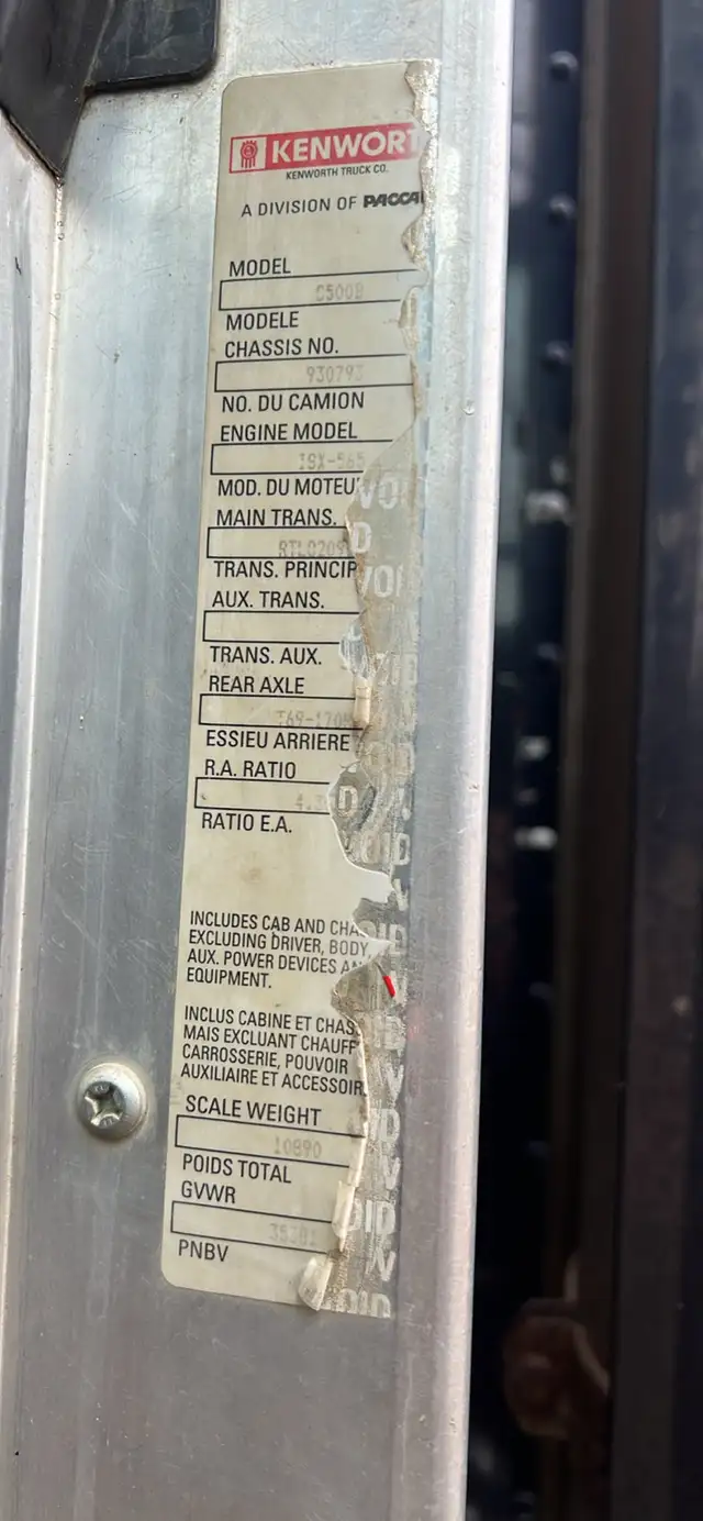 2007 Kenworth C500 Texas Bed Winch Truck in Heavy Trucks in Edmonton - Image 9