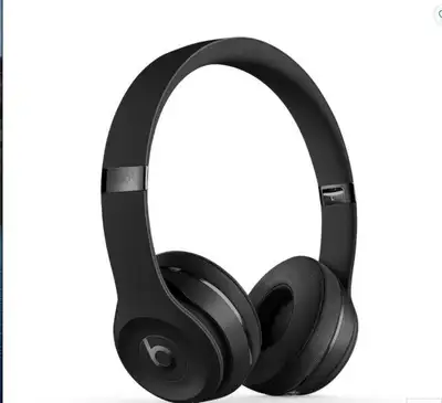 Kijiji beats solo 3 hotsell