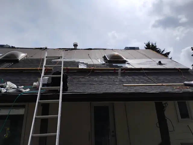Expert Roofing Services424339823396147208