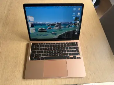 Macbook Air M1 - French, View more