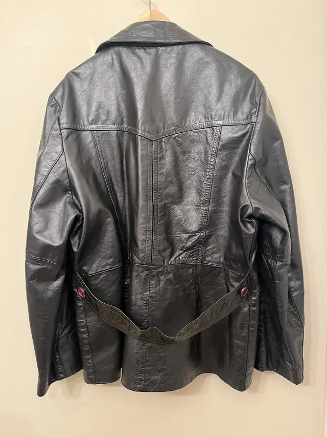 Vintage 1970s Men's Black Leather Jacket Medium Made in Canada in Men's in Calgary - Image 3