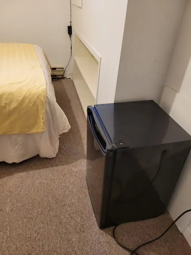 Room Rental in Room Rentals & Roommates in Dartmouth - Image 7