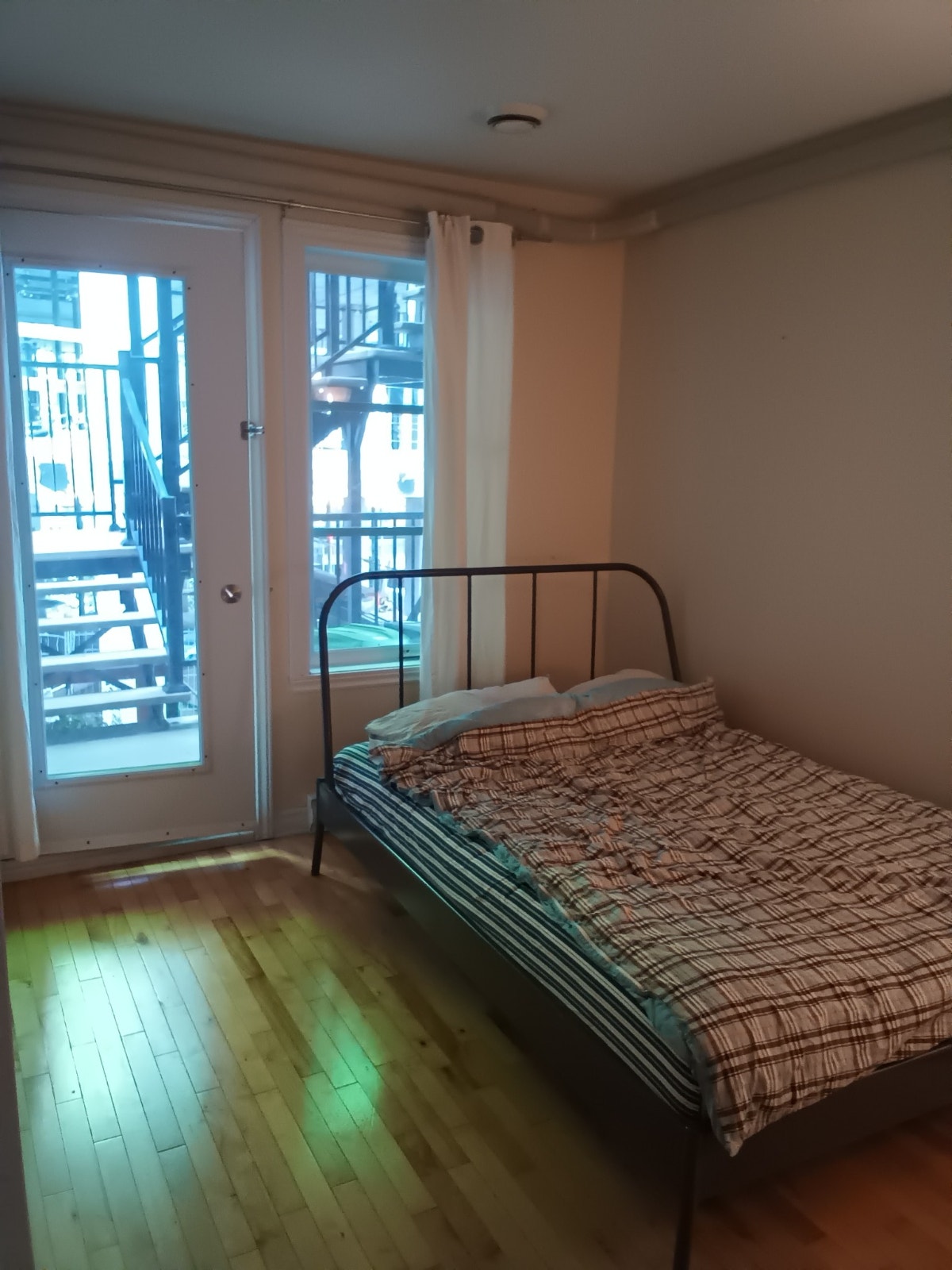 Looking for a roommate. — photo 2