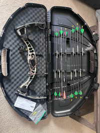 Brand new Hoyt Compound bow 