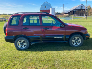 2002 Chevrolet Tracker