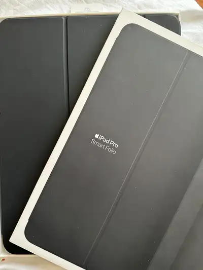 13” Apple Smart Folio for iPad Pro (M4/M5), View more