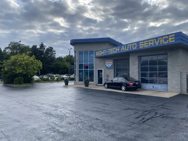 Hot Asphalt Repair, Catch Basin Fixing, Line Paintin in Interlock, Paving & Driveways in Mississauga / Peel Region - Image 6